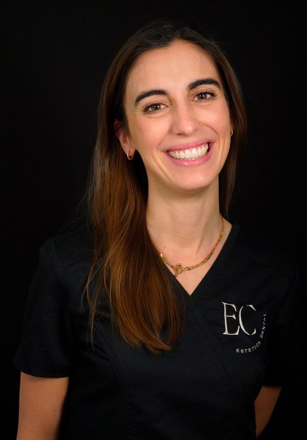 Begoña Domínguez Doctora Cínica dental Endodoncia Eugenia Cervantes